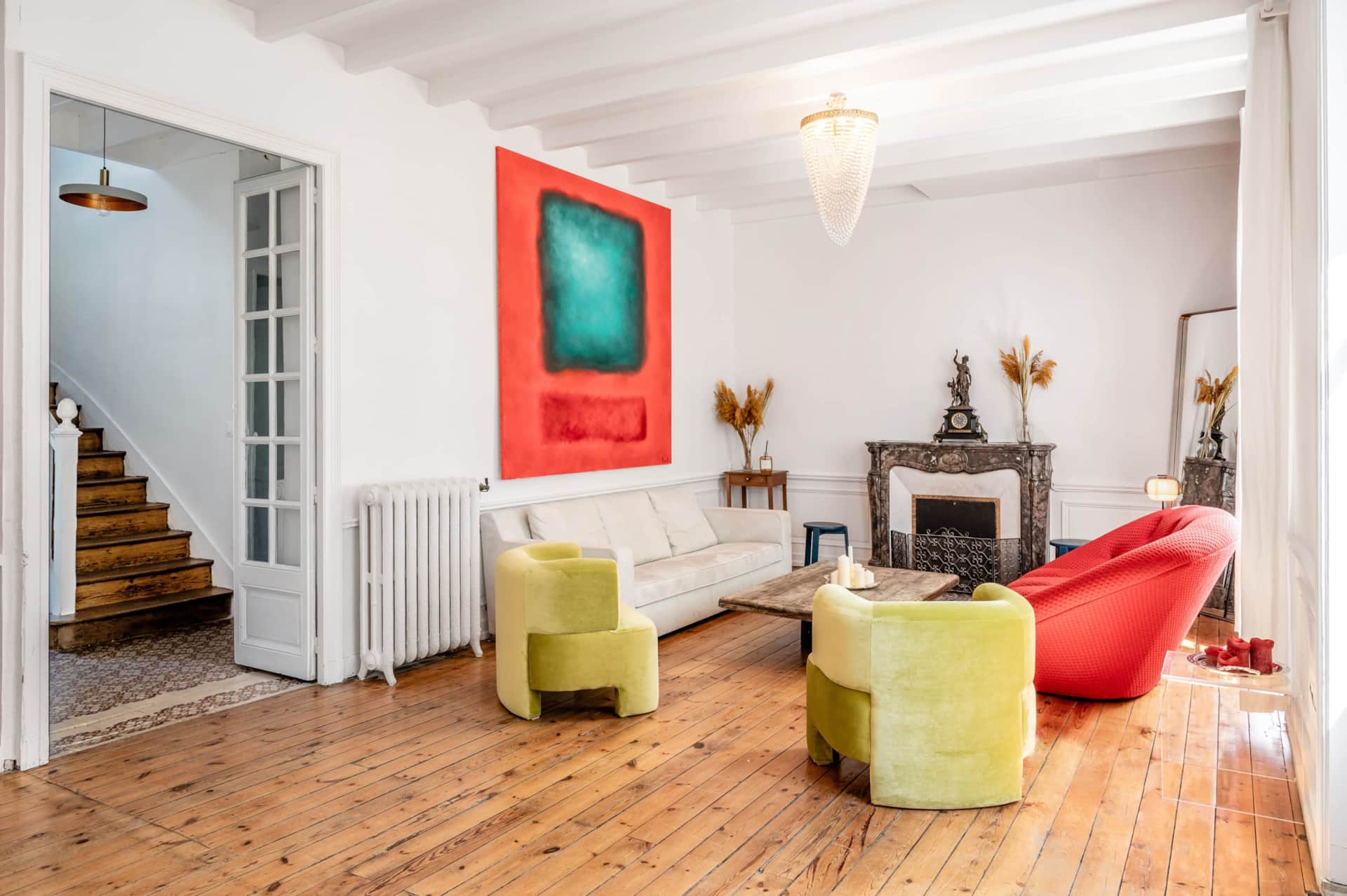 Salons en enfilade de 75m² baignés de lumière